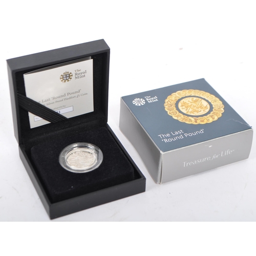 518 - The Royal Mint - A 2016 United Kingdom one pound 925 silver proof coin, 19.00g with 22.50mm diameter... 