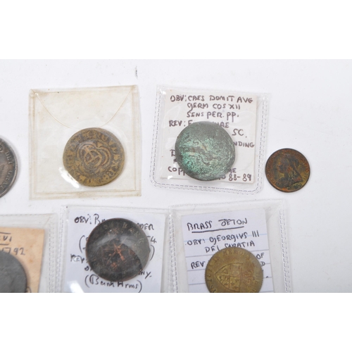 525 - A collection of varied UK & foreign coin currency. To include, Roman Republic silver denarius minted... 