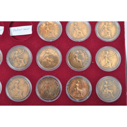 527 - A cased collection of 20th century Victorian / Britannia veiled head copper penny coins. To include ... 