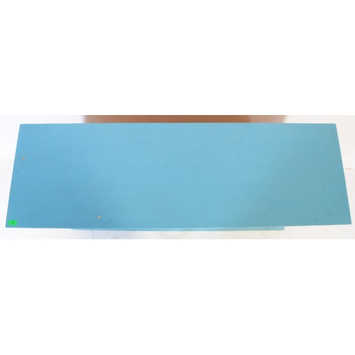 605 - A contemporary large painted merchants double chest of drawers. The large painted painted pine body ... 