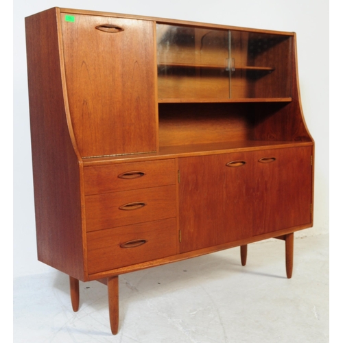 628 - Jentique - A mid 20th century retro Jentique high board sideboard. The high board having top with fa... 