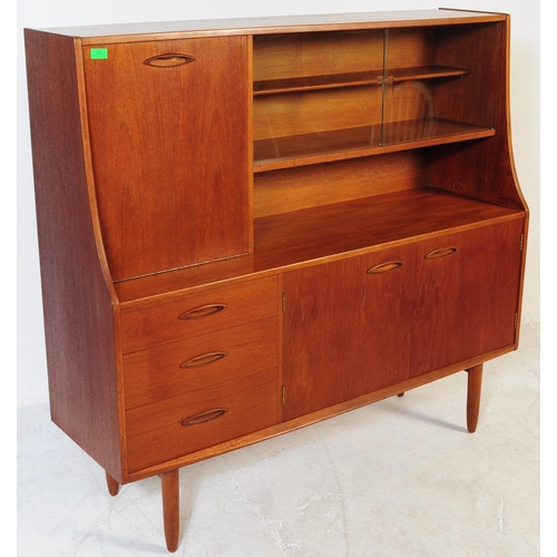 628 - Jentique - A mid 20th century retro Jentique high board sideboard. The high board having top with fa... 