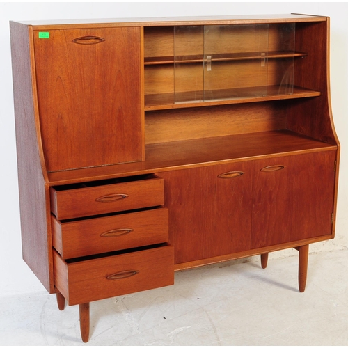 628 - Jentique - A mid 20th century retro Jentique high board sideboard. The high board having top with fa... 