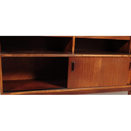 686 - Elliot's of Newbury - A mi 20th century circa 1960s teak EON Elliots of Newbury high board sideboard... 
