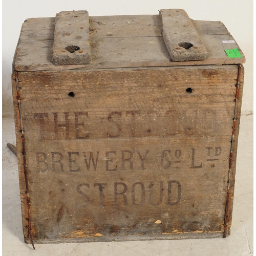 719 - A cased wooden early 20th century brewers crate for Stroud Brewery complete with the lid and six bot... 