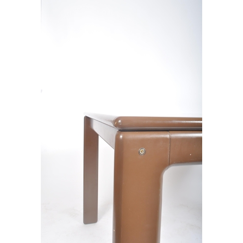 649 - Eero Aarnio x Asko - Finland - A vintage 20th century Finnish painted wood 'Flamingo' dining table. ... 