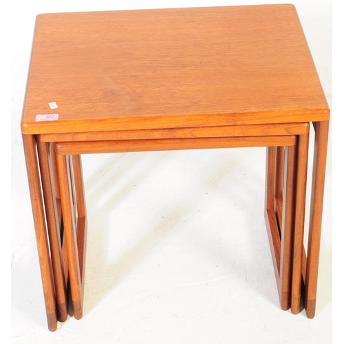 637 - British Modern Design - Mid 20th century teak nest of tables. Of rectangular form with square quadri... 
