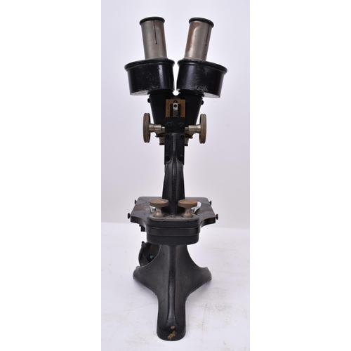 112 - Carl Zeiss, Jena - An early 20th century German Carl Zeiss stereo dissecting microscope in crossband... 