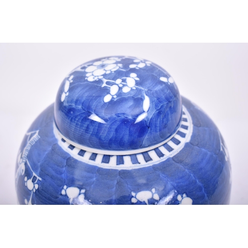 144 - A late 19th century Chinese Oriental blue & white porcelain Prunus patter ginger jar. The jar painte... 