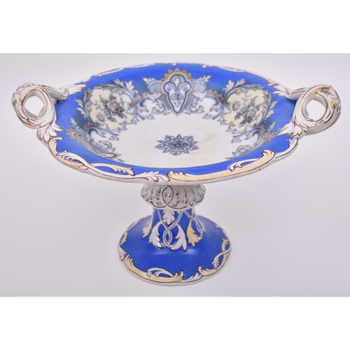 229 - In the style of Samuel Alcock - a mid 19th century circa 1850s Ironstone dinner service, decorated i... 