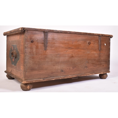 356 - A Victorian 19th century painted pine wood chest blanket box trunk. The chest having an hinged top w... 