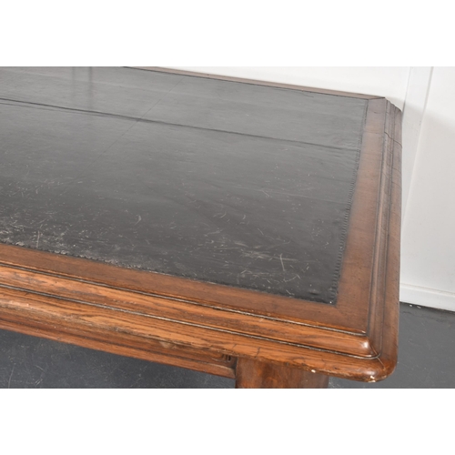 50 - A large Victorian 19th century mahogany & leather top office lawyer writing desk table. The table ha... 