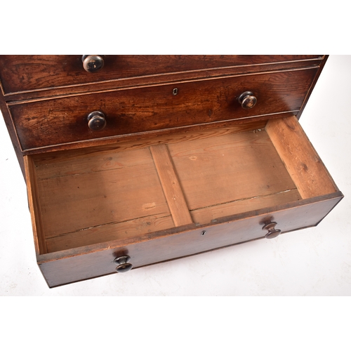 438 - A 19th century George III North Country oak chest of drawers. Raised on bracket feet with short and ... 