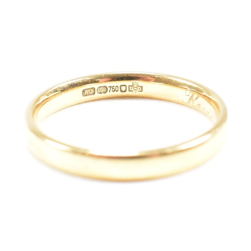 111 - A hallmarked 18ct gold band ring. The band ring inscribed Kevin & Helen 5th Feb 2000. Weight 3.2g. S... 