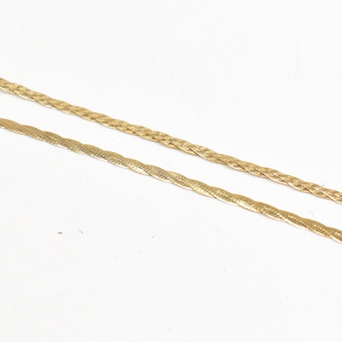 182 - Hallmarked 9ct gold Italian flat link twist chain necklace. Weight 1.7g. Measures 40.5cm. All weight... 