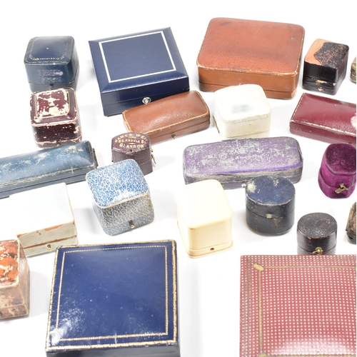 187 - A collection of assorted jewellery boxes. The boxes to include James Ramsay,  S B Beckett, Miller & ... 