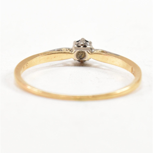 194 - A hallmarked 18ct gold and diamond solitaire ring. The ring hallmarked Birmingham. Weight 2.1g. Size... 