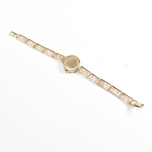 259 - A hallmarked 9ct gold Rotary Elite wrist watch AF. Hallmarked London. Measures 17.5cm. Total weight ... 