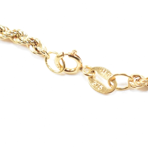 274 - A hallmarked 9ct gold and garnet rope twist chain necklace. Weight 4.5g. Measures 44cm. All weights,... 