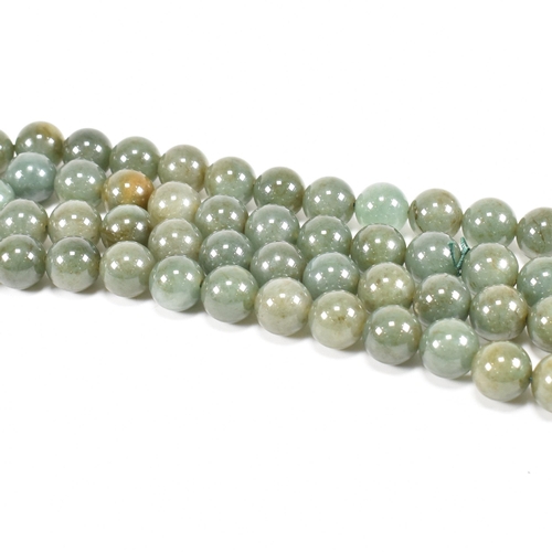 279 - A vintage nephrite bead necklace. Measures 72cm. Beads approx 10mm each. All weights, measurements a... 