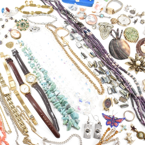 292 - Large collection of costume jewellery. The jewellery to include silver, gold tone, silver tone, char... 