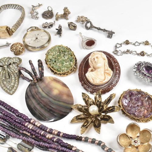 292 - Large collection of costume jewellery. The jewellery to include silver, gold tone, silver tone, char... 