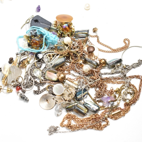 292 - Large collection of costume jewellery. The jewellery to include silver, gold tone, silver tone, char... 