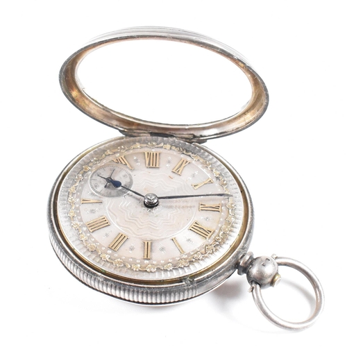 298 - A silver hallmarked open faced pocket watch. Hallmarked Birmingham, sponsors mark FM with bale atop,... 