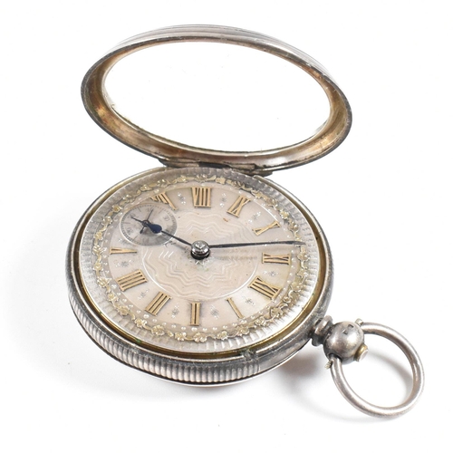 298 - A silver hallmarked open faced pocket watch. Hallmarked Birmingham, sponsors mark FM with bale atop,... 