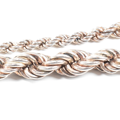 360 - A hallmarked 925 silver graduated rope twist chain link necklace with lobster claw clasp. Tarnished.... 