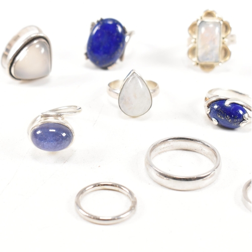 401 - A collection of 925 silver and gem set rings.The rings to include moonstone, lapis lazuli, band, cro... 