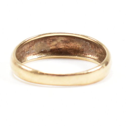 445 - A hallmarked 9ct gold dome ring. Weight 2.3g. Size Q. All weights, measurements and sizes are approx... 