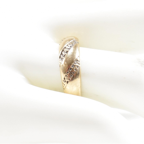 445 - A hallmarked 9ct gold dome ring. Weight 2.3g. Size Q. All weights, measurements and sizes are approx... 