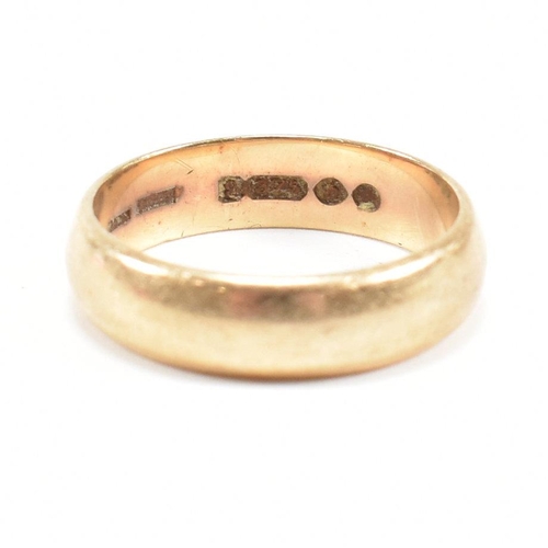 465 - A hallmarked 9ct gold band ring. Hallmarked London. Sponsors mark ACC – Albion. Total weight 6.4g. S... 