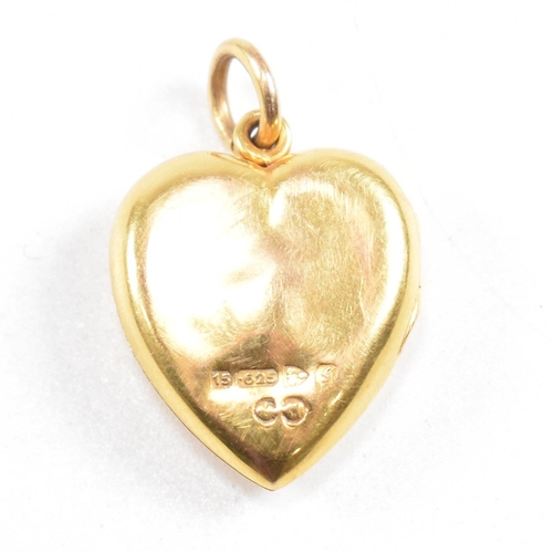 70 - An Edwardian hallmarked 15ct gold heart locket. The locket hallmarked for Chester 1907. Weight 3.7g.... 