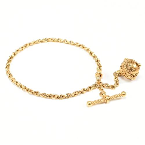 331 - An antique yellow gold Albertina chain bracelet. The pocket watch style chain comprised of fancy twi... 