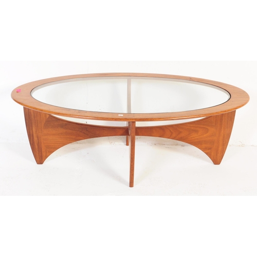 627 - Victor B. Wilkins - G Plan - Astro - A retro 1960s teak wood atomic coffee table / low table having ... 