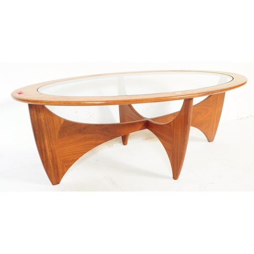 627 - Victor B. Wilkins - G Plan - Astro - A retro 1960s teak wood atomic coffee table / low table having ... 