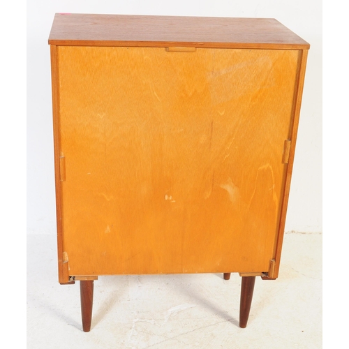 683 - A mid 20th century circa 1960s Danish teak chest of drawers. The pedestal chest of drawers having a ... 
