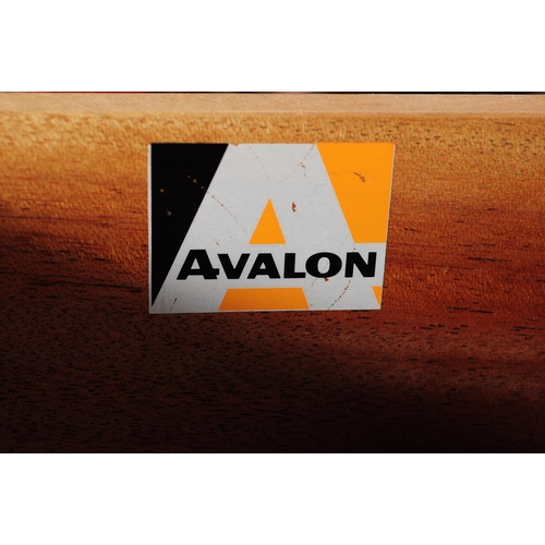 688 - Avalon - A retro mid 20th century teak Avalon chest of drawers. The chest of drawers having four dra... 