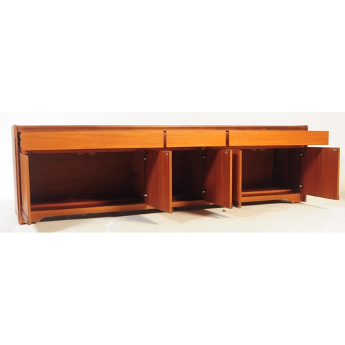 743 - William Lawrence - A mid 20th century circa 1960s teak William Lawrence sideboard / display unit. Th... 