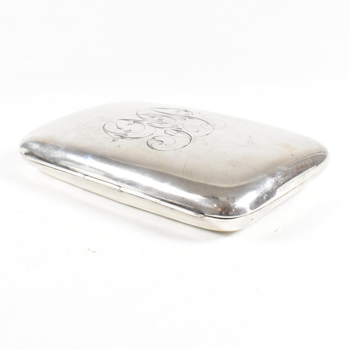 119 - An Edwardian hallmarked silver cigarette case. The Edward VII cigarette case having monogrammed init... 