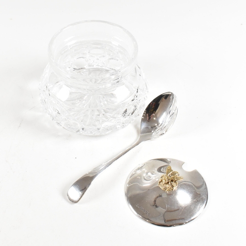 187 - A hallmarked silver topped Carr's of Sheffield Ltd cut glass honey pot with hallmarked silver lidÿ a... 