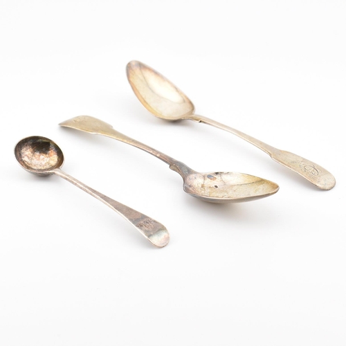 190 - Aÿ pair of silver hallmarked George III teaspoons with illegible markings, London date letter Q for ... 