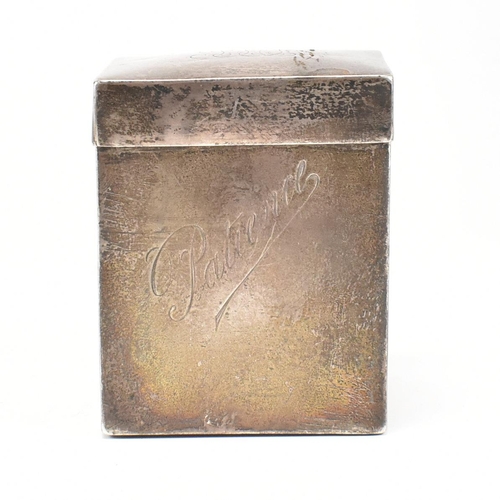 195 - An early 20th Century hallmarked silver wood lined card box. TheÿGeorge V playing card box inscribed... 