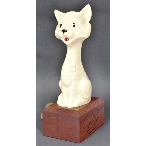 123 - Only Fools & Horses (BBC Sitcom 1981-2003) - A Touch Of Glass (Series 2) - a cat statue that plays '... 