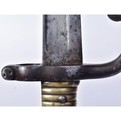 116 - A 19th Century French 1866 pattern ' Chassepot ' rifle bayonet. The bayonet having ribbed brass hilt... 