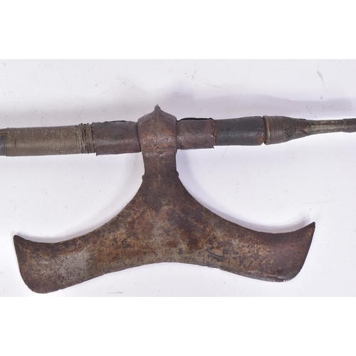 144 - An early 20th Century Indian tribal Bulova / Bullova axe from Chota Nagpur. Double crescent shaped h... 