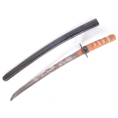 153 - An early 20th Century Japanese Samurai Wakizashi sword. Ray skin grip with rope binding, unsigned ta... 