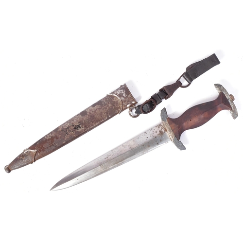 230 - A WWII Second World War Third Reich Nazi German SA Officers dress dagger. The dagger having a shaped... 